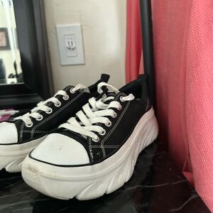 Black and White Platform Sneakers Skechers